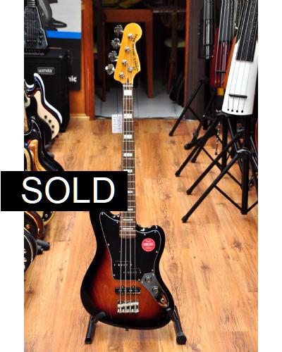 Squier Classic Vibe Jaguar Bass 3 Tone Sunbust